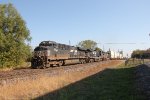 A Norfolk Southern train comes through Fostoria Ohio